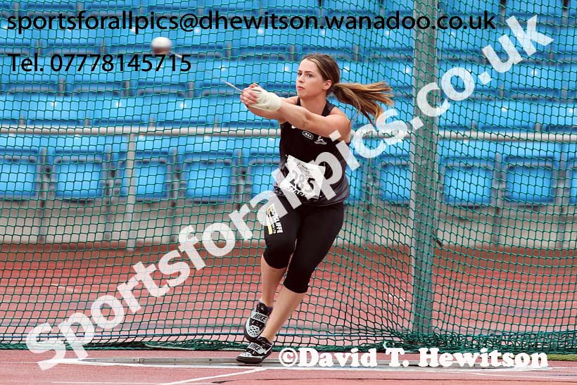 Womens  senior hammer, Northern Senior and Under-20s Track and Field Champs., Manchester. Photo: David T. Hewitson/Sports for All Pics